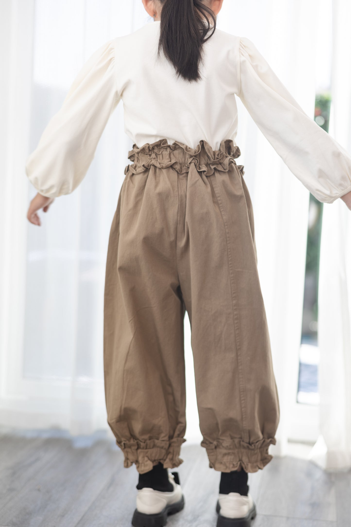 Toffee Ruffle Bloomers