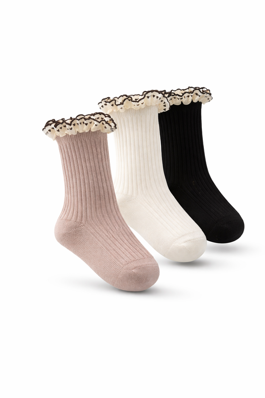 Sweet Ruffle Socks