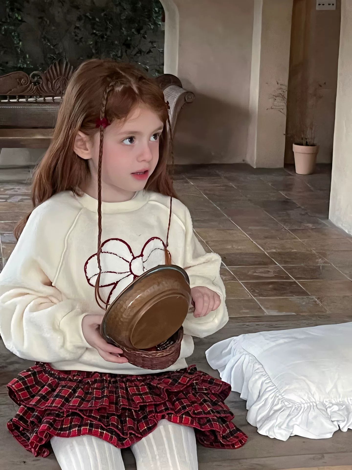 Cocoa Bow Sweatshirt